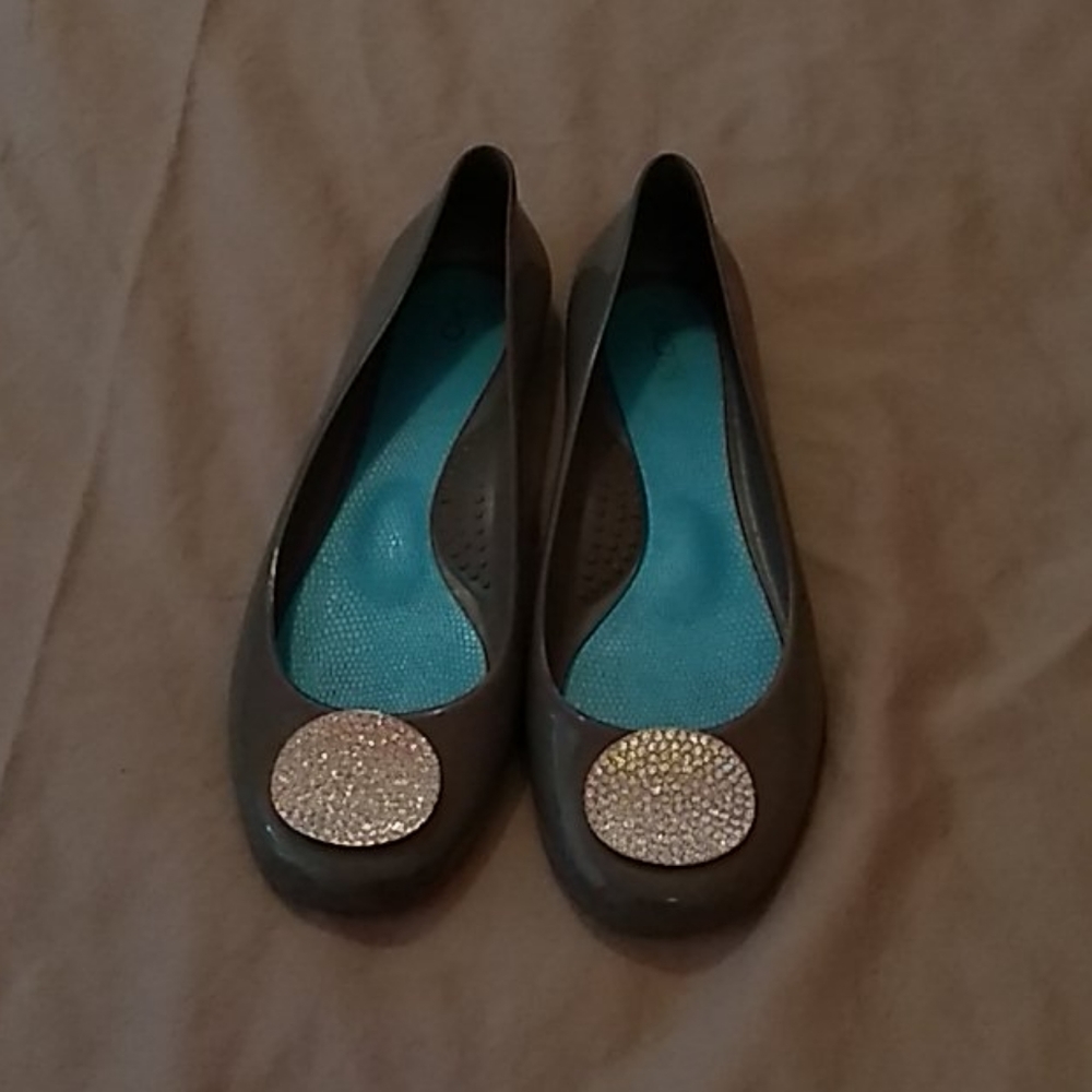 Gray Oka-B Flats